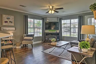 Image de Branson Condo: Pool Access, Near Table Rock Lake!