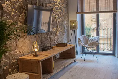 Image de La Casa Del Miracle. 1st floor ; 4 bedrooms.