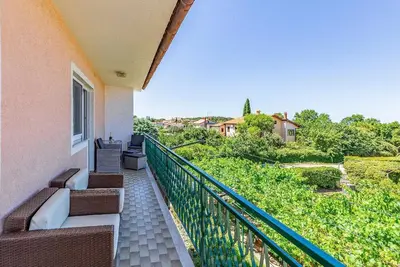 Image de Maison de vacances pour 7 personnes  + 1 enfant env. 160 qmà Pula, Istrie (Istrische Riviera)