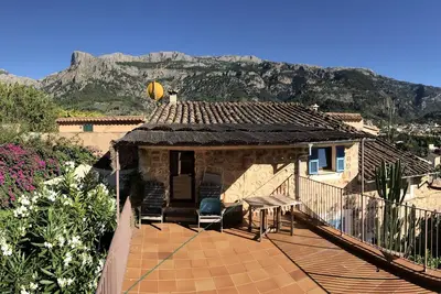 Image de Costa9 House w garden & terrace overlooking the Soller orange orchard valley