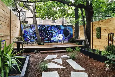 Mid-Century Garden Paradise