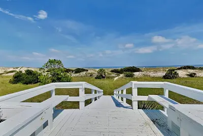 Image de Weston Beach Place | Oceanfront, Beach Access!
