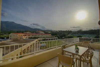 Image de Marine de Sant'Ambroggio - Modern apartment with sea view - F2-A Marina 4