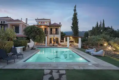 Image de Luxurious Villa Nefeli Next To the Beach