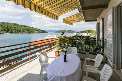 Image de Bura Two Bedroom Apartment with Terrace and Sea View