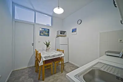 Image de Matana Pomena - A4 One bedroom apartment with balcony and sea view
