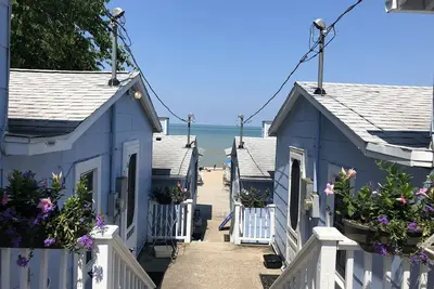 Image de Charming Beachfront Studio Cottage