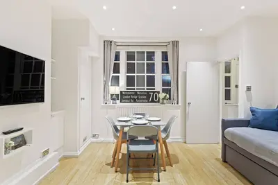 Image de Newly Renovated 1Bed Flat, Westminster, Sleeps 4.