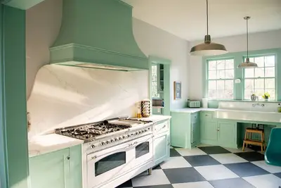 Image de Luxurious Historic Villa - 8300ft², 7 bedrooms, 7. 5 bath, on 2 acres in Village