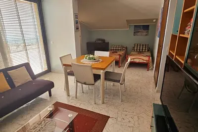 Image de Appartement de vacances Zafferana Etnea pour 1 - 6 personnes avec 3 chambres à coucher - Logement de