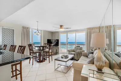 Image de ⛱️Gulf Front-Tiki Hut-Pools-Corner ~2br Pelican Beach Resort 801