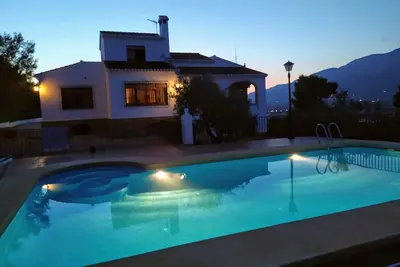 Image de Country house with beautiful views of the sea and the mountains