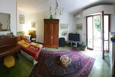 Garden apartment in duplex
