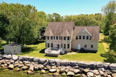 Image de Mm Properties Lake Ontario: The Oasis