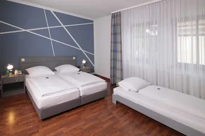 Image de Dreibettzimmer - Art Hotel Erlangen