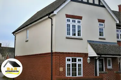 Image de ⭐B and R Serviced Accommodation and Apartments Amesbury⭐ Archer house