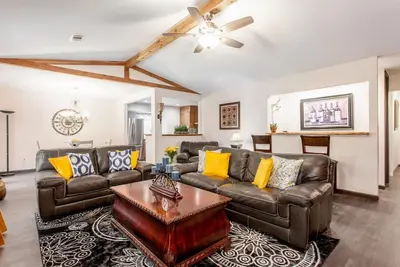 Image de Stunning Custom Ranch in Central Roswell