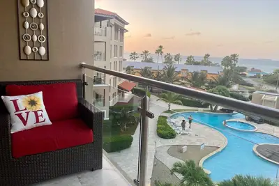 Outstanding Oasis 4th Floor Condo At Eagle Beach