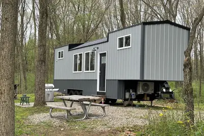 Image de Tiny House on the Lake