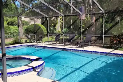 Image de Tropical Oasis with Lanai, Pool and Dock. Sleeps 12 guests