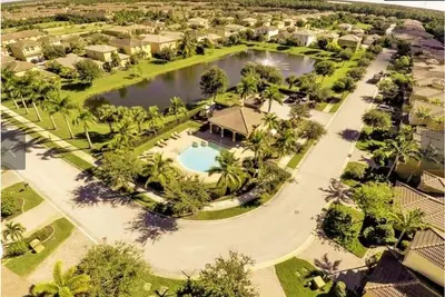 Image de 2, 400 SqFt. Home  Minutes From Miromar Outlets, Coconut Point Mall, Rsw Airport!