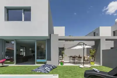 Beautiful Lisbon Coast Villa | 3 Bedrooms | Villa Sena Lion | Private Swimming Pool & Close to Beach | Aroeira