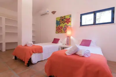 Magnifique Villa Aroeira | 6 Chambres | Villa do Cisne | Table de billard | Parfait pour les grands
