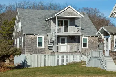 Image de Boathouse Appartement à Fortunes Rocks, à 100 mètres de la plage.