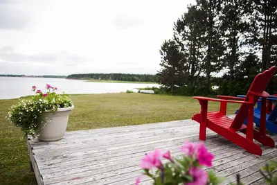 Image de Lenrose Cottage. Waterfront in Brackley Beach. Close to National Park Beaches