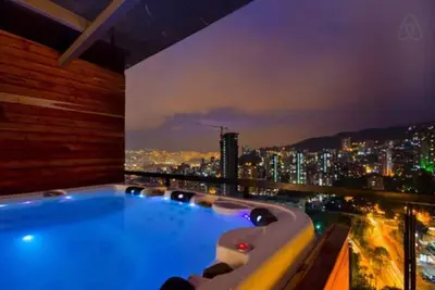 Image de Poblado Lux Jacuzzi Villa
