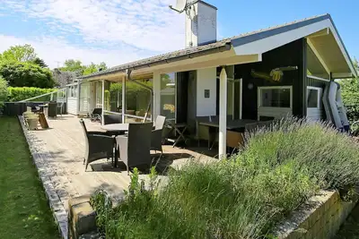 Image de Refuge en bord de mer a Havnso-By Traum