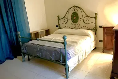 Image de Two-room apartment 500 m from the airport