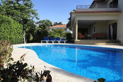 Image de 11bd guest-friendly complex, 3 pools, fully equipped, free taxi to bars\/beaches