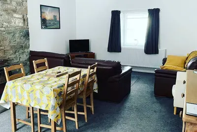 Image de Family & dog friendly seaside flat Llansteffan Carmarthen West Wales sleeps 5