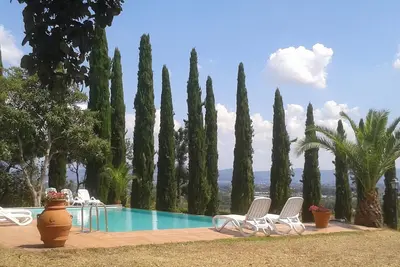 Image de Montecarlo, 1. 5 acres, private pool, walk to restaurants. Wifi Close Lucca