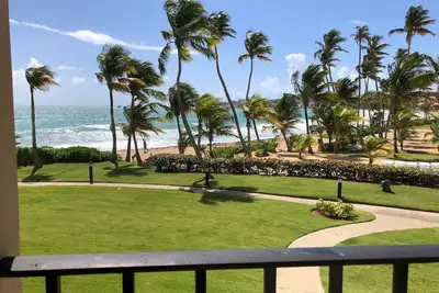 Fantastic Ocean Front 2 bedroom  2 Bath Villa In Pal Mas Del Mar Resort.
