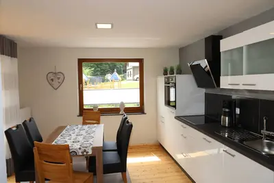 Image de Vacation home with farmhouse flair