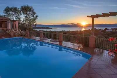 Image de Unique Villa with magnificent styling, Panoramic Sea Views and Swimming pool