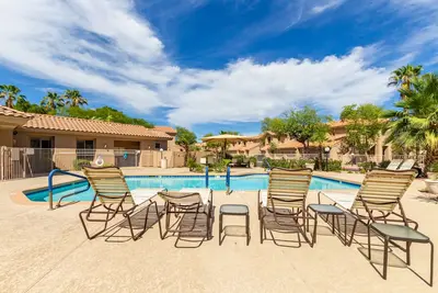 Image de Gated Luxury Condo. 3 King beds! Alta Mesa Resort golf course view!