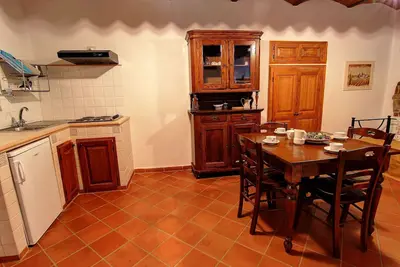 Two-room apartment in the Tuscan countryside 20 minutes from the sea