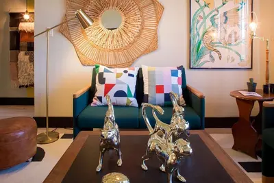 Image de Stylish & Eclectic Modern 2/1 Apt - WeAreJoyful
