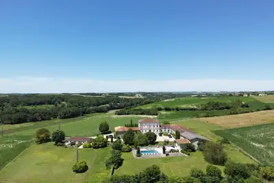 Image de Elegant Manoir and Gite in a peaceful location - perfect for large families