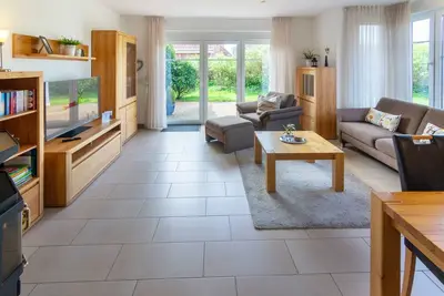 Image de Cozy terraced house Inselrosen in a quiet location