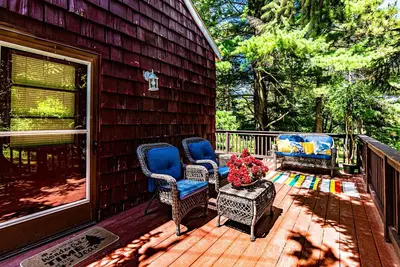 Image de Hill Top Retreat Cottage With Amazing Views