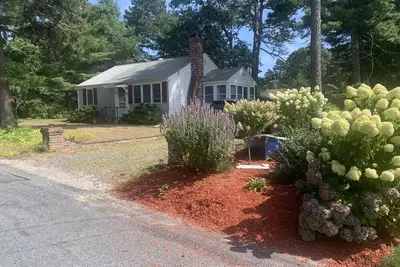 Image de Quaint Cottage Close to beaches and Restaurants