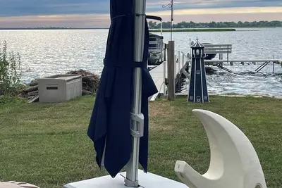 Image de Eaa! Oshkosh lake home on Lake Butte Des Morts with 2 bdrm, 2 bath