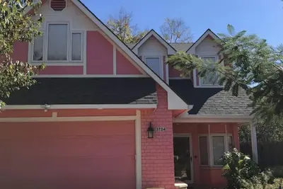 Image de Welcome to the Pink Oasis