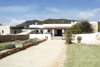 Image de Luxury villa 6 double rooms. Classic Ibizan rustic-style finca