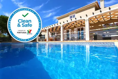 Image de Quinta do Pinheiro Manso - Hollidays Viila - Marinha Beach