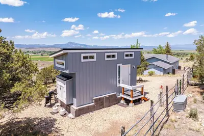 Image de Hilltop Tiny Home (Panguitch Utah)